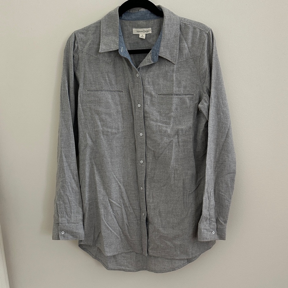 Treasure & Bond Gray Button-Down Shirt